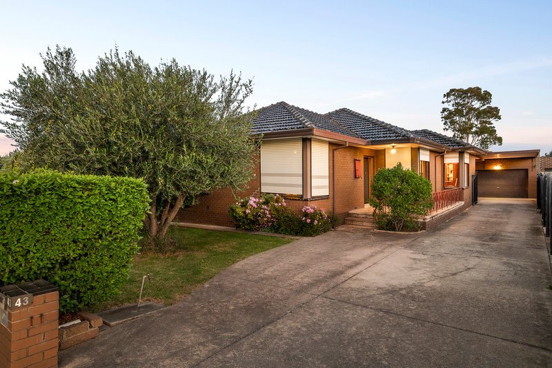 Photo - 43 Queens Parade, Fawkner VIC 3060 - Image 1