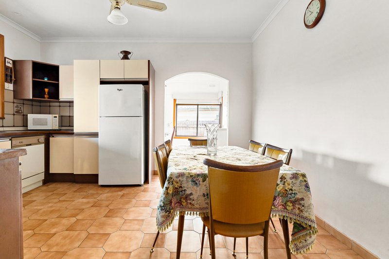 Photo - 43 Queens Parade, Fawkner VIC 3060 - Image 5