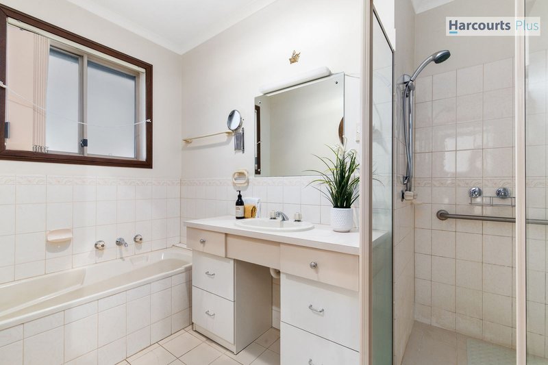 Photo - 4/3 Ramrod Avenue, Hallett Cove SA 5158 - Image 7