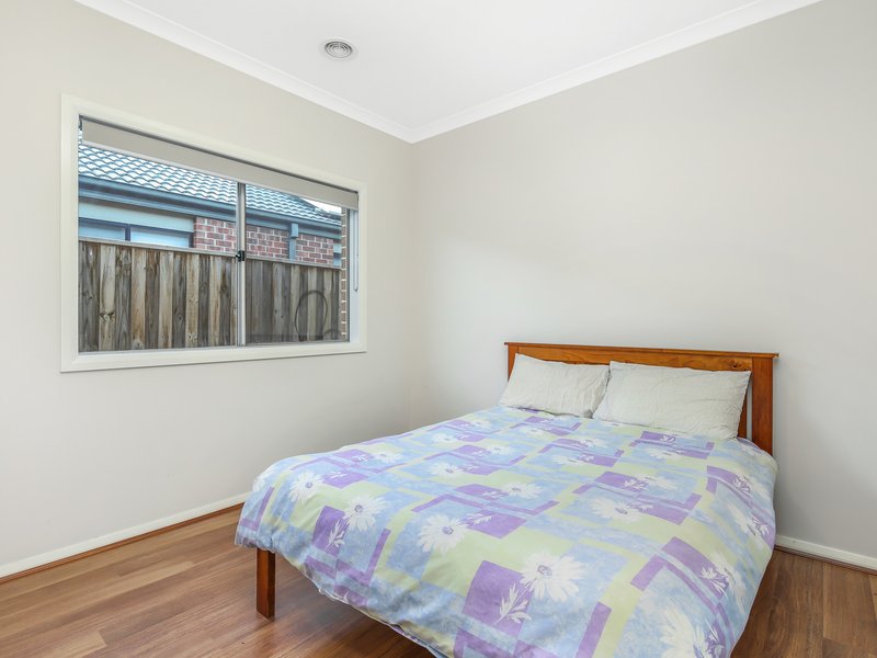 Photo - 43 Rankin Close, Lynbrook VIC 3975 - Image 14