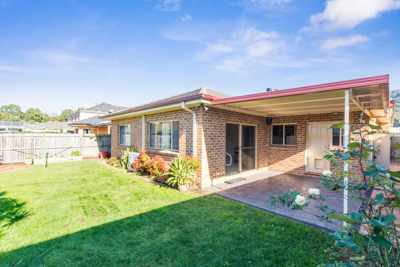 Photo - 43 Red Ash Dr , Woonona NSW 2517 - Image 10