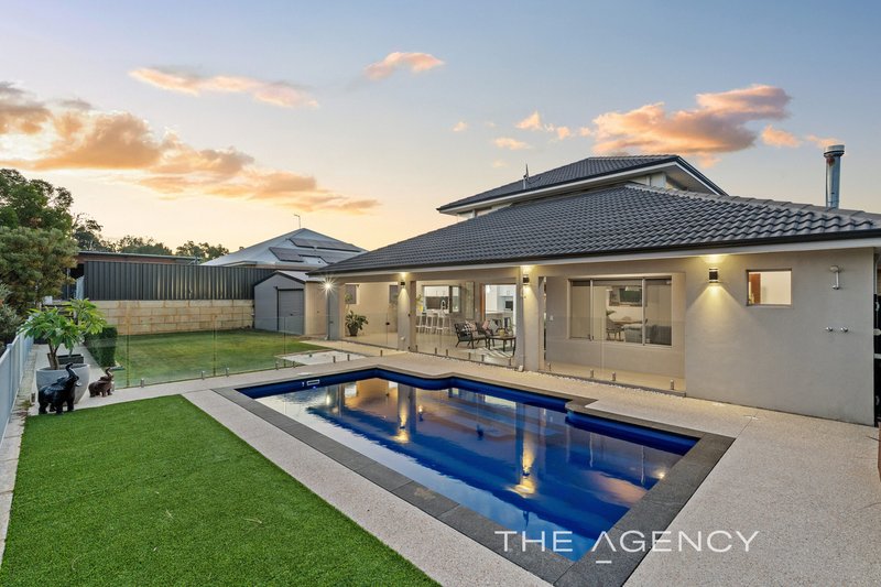 Photo - 43 Redheart Road, Carramar WA 6031 - Image 5