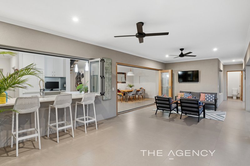 Photo - 43 Redheart Road, Carramar WA 6031 - Image 15