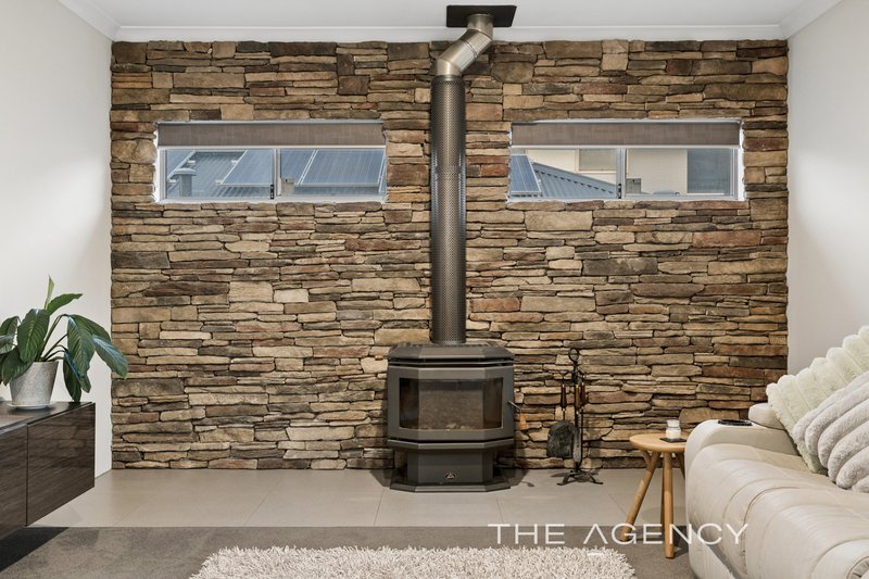 Photo - 43 Redheart Road, Carramar WA 6031 - Image 22