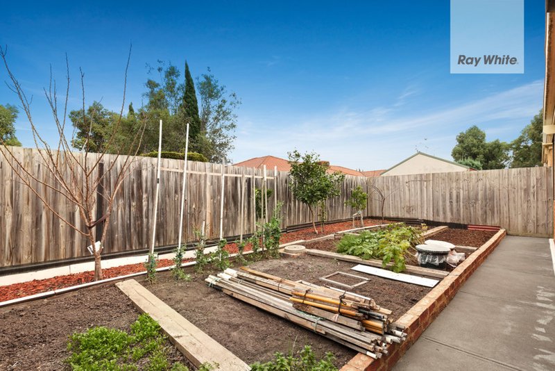 Photo - 43 Rolain Avenue, South Morang VIC 3752 - Image 7