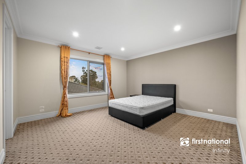 Photo - 43 Rose Avenue, Glen Waverley VIC 3150 - Image 20