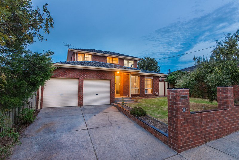 43 Sandalwood Drive, Oakleigh South VIC 3167