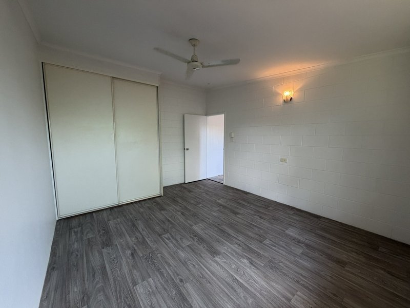 Photo - 4/3 Sandown Close, Woree QLD 4868 - Image 3