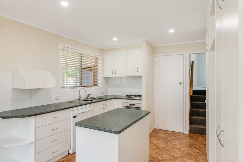 Photo - 43 Sardon Street, Centenary Heights QLD 4350 - Image 5