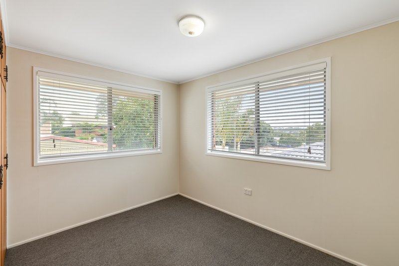 Photo - 43 Sardon Street, Centenary Heights QLD 4350 - Image 10