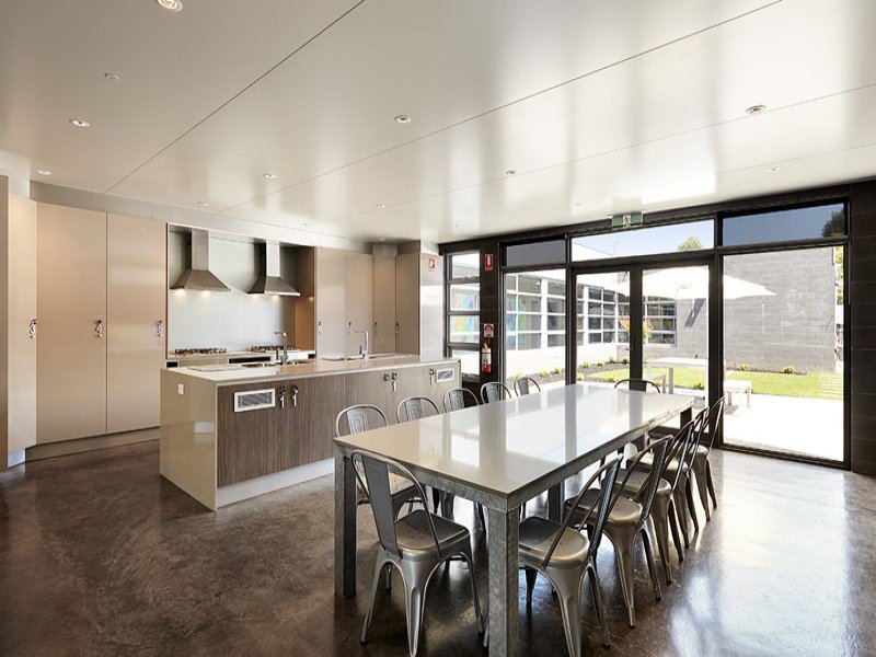 Photo - 4/3 Sarton Road, Clayton VIC 3168 - Image 3