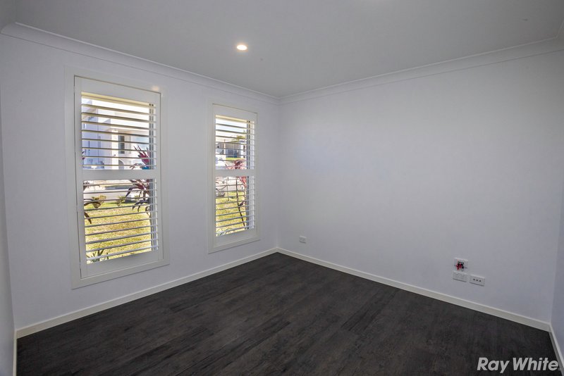 Photo - 43 Scarborough Circuit, Red Head NSW 2430 - Image 10