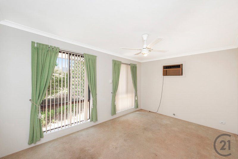 Photo - 43 Skottowe Parkway, Parmelia WA 6167 - Image 8