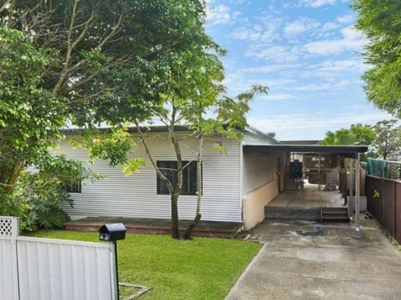 43 Skyline Street, Gorokan NSW 2263