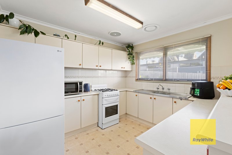 Photo - 4/3 South Valley Road, Highton VIC 3216 - Image 3