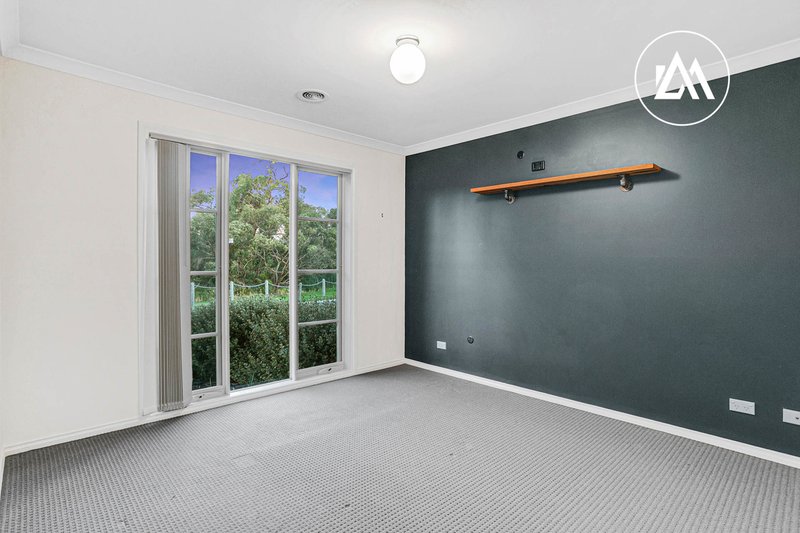 Photo - 43 Southampton Drive, Langwarrin VIC 3910 - Image 10