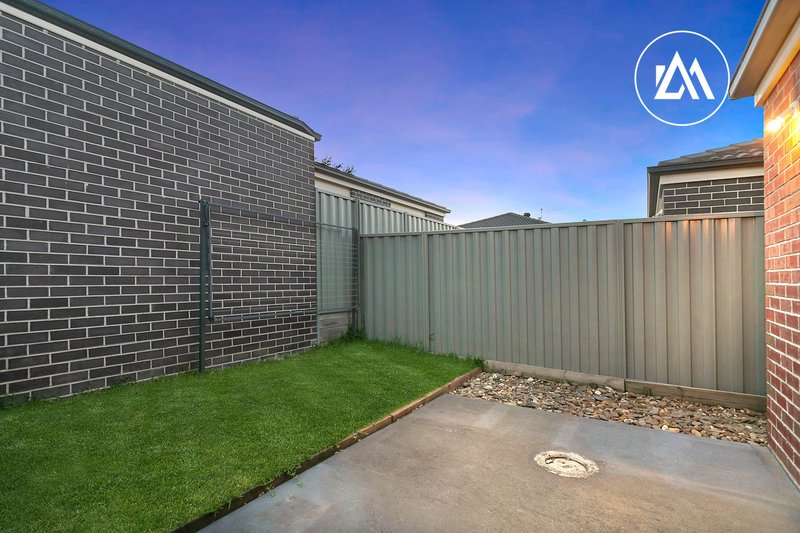 Photo - 43 Southampton Drive, Langwarrin VIC 3910 - Image 18