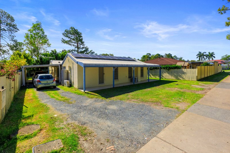 Photo - 43 Spruce Street, Loganlea QLD 4131 - Image 11