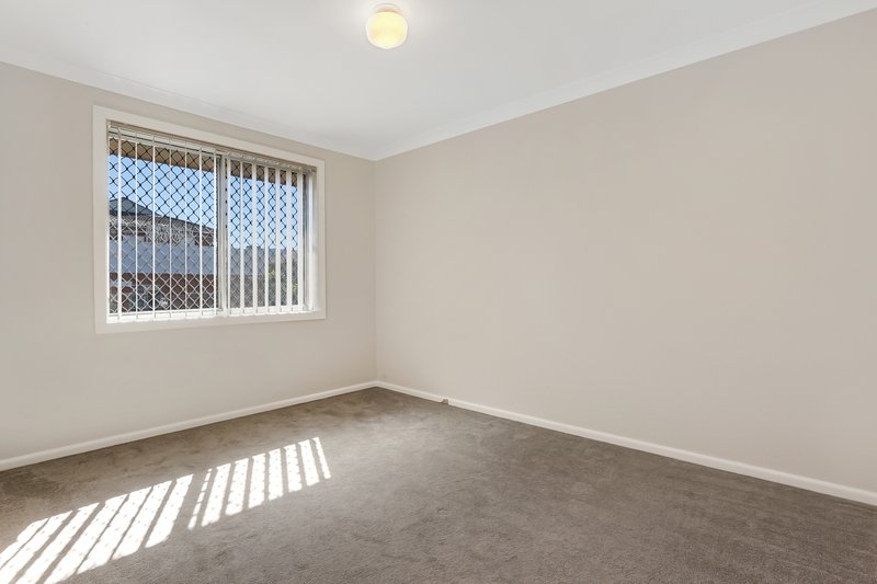 Photo - 4/3 St Lukes Avenue, Brownsville NSW 2530 - Image 5