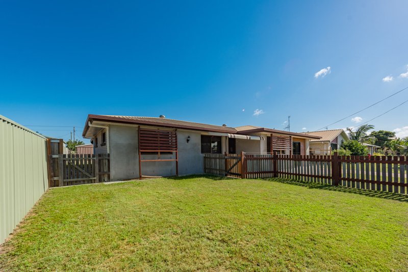 Photo - 43 Sunset Drive, Thabeban QLD 4670 - Image 3