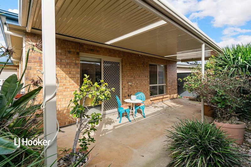 Photo - 43 Swinden Crescent, Blakeview SA 5114 - Image 14