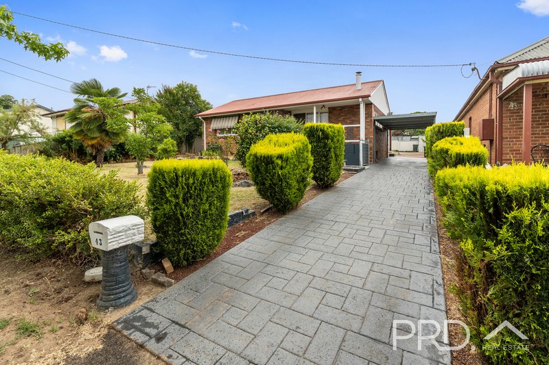 Photo - 43 Sydney Street, Tumut NSW 2720 - Image 1