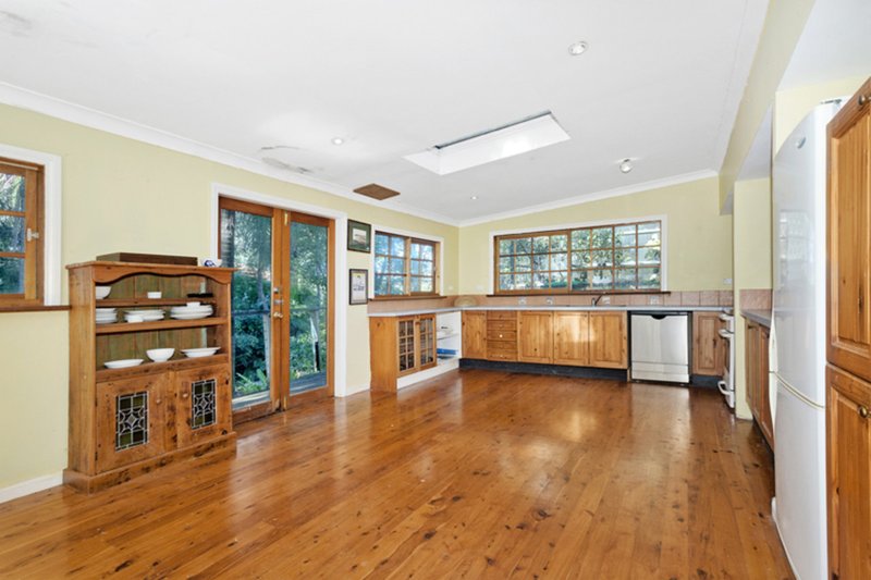 Photo - 43 The Avenue, Newport NSW 2106 - Image 3