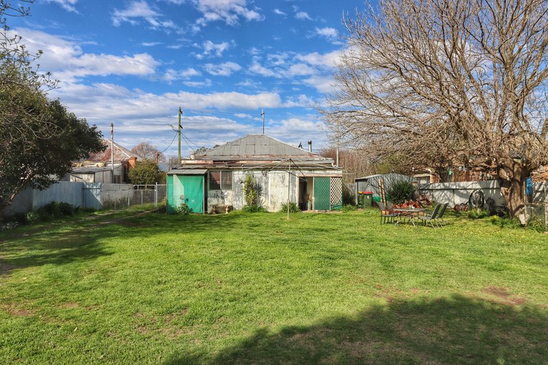 Photo - 43 Tilga Street, Canowindra NSW 2804 - Image 12