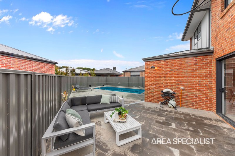 Photo - 43 Timberline Parkway, Pakenham VIC 3810 - Image 33