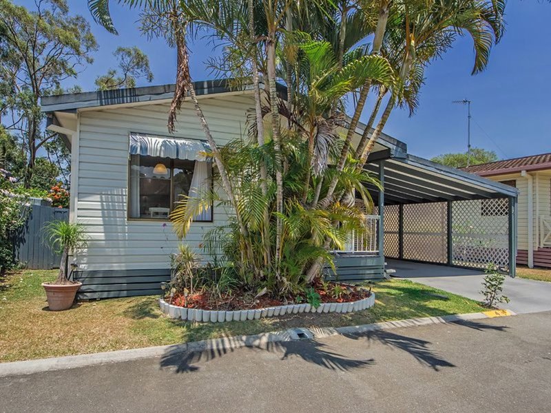 Photo - 4/3 Township Drive, Burleigh Heads QLD 4220 - Image 12