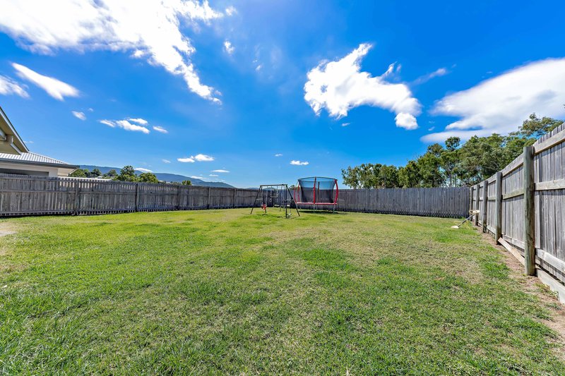 Photo - 43 Trader Crescent, Cannonvale QLD 4802 - Image 6