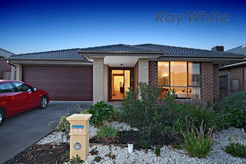 43 Tropic Circuit, Point Cook VIC 3030