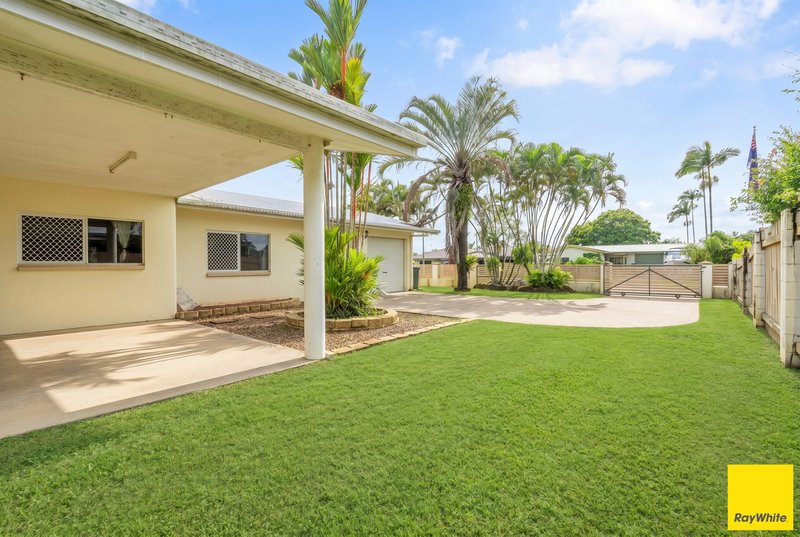 Photo - 43 Tryal Street, Bentley Park QLD 4869 - Image 13