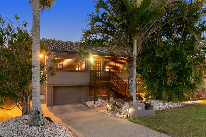 Photo - 43 Valentia Street, Mansfield QLD 4122 - Image 2