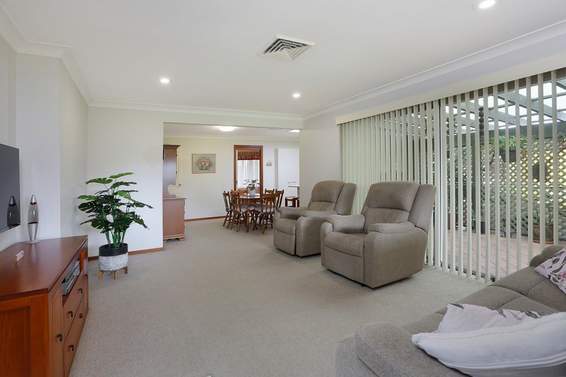 Photo - 43 Vancouver Avenue, Toongabbie NSW 2146 - Image 4