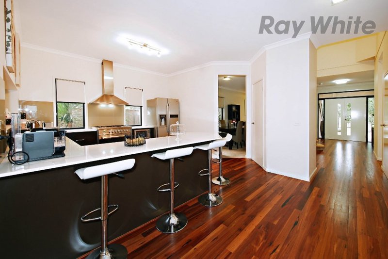 Photo - 43 Vaucluse Boulevard, Point Cook VIC 3030 - Image 9