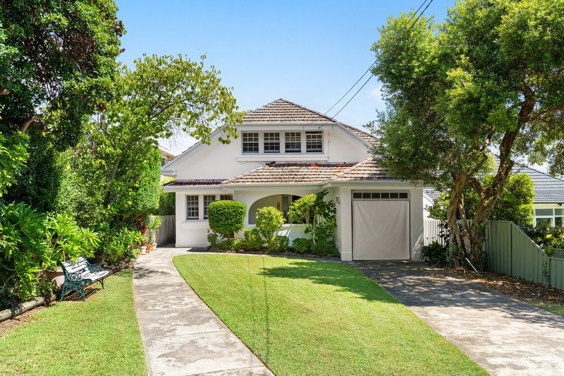 Photo - 43 Vista Street, Sans Souci NSW 2219 - Image 2