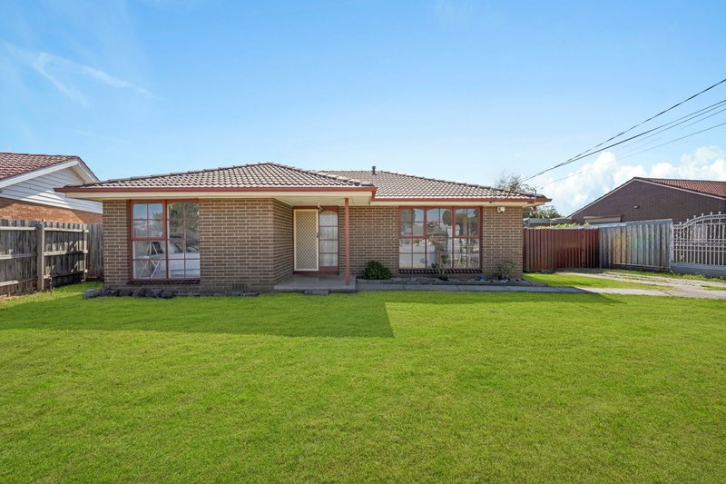 Photo - 43 Walnut Crescent, Noble Park VIC 3174 - Image 15