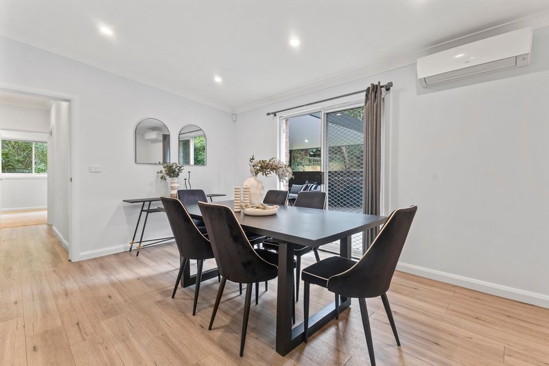 Photo - 43 Wareemba Avenue, Thornleigh NSW 2120 - Image 4