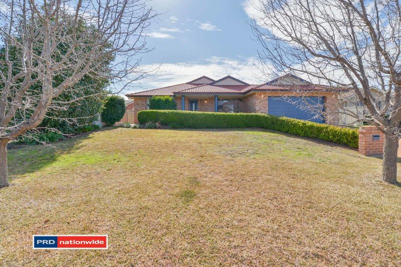 Photo - 43 Warwick Road, Tamworth NSW 2340 - Image 2