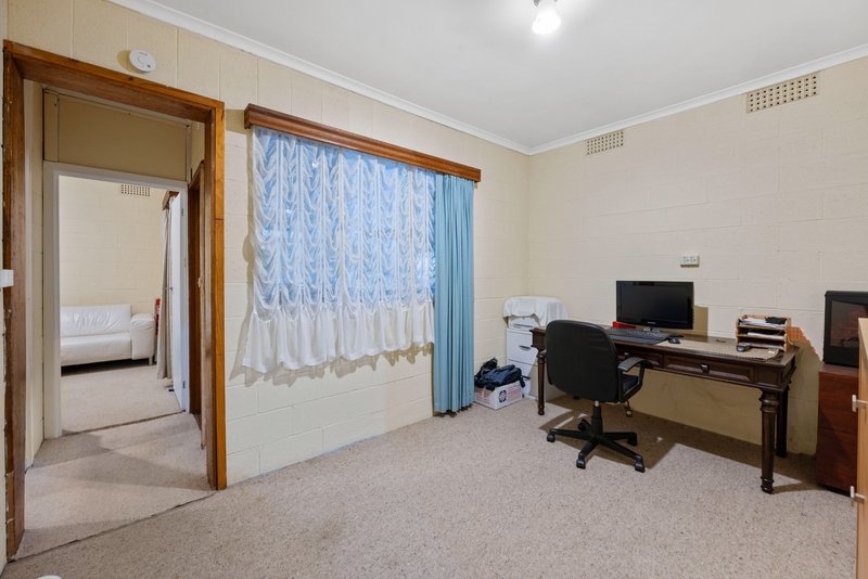 Photo - 43 Wattle Tree Road, Bridgewater SA 5155 - Image 11