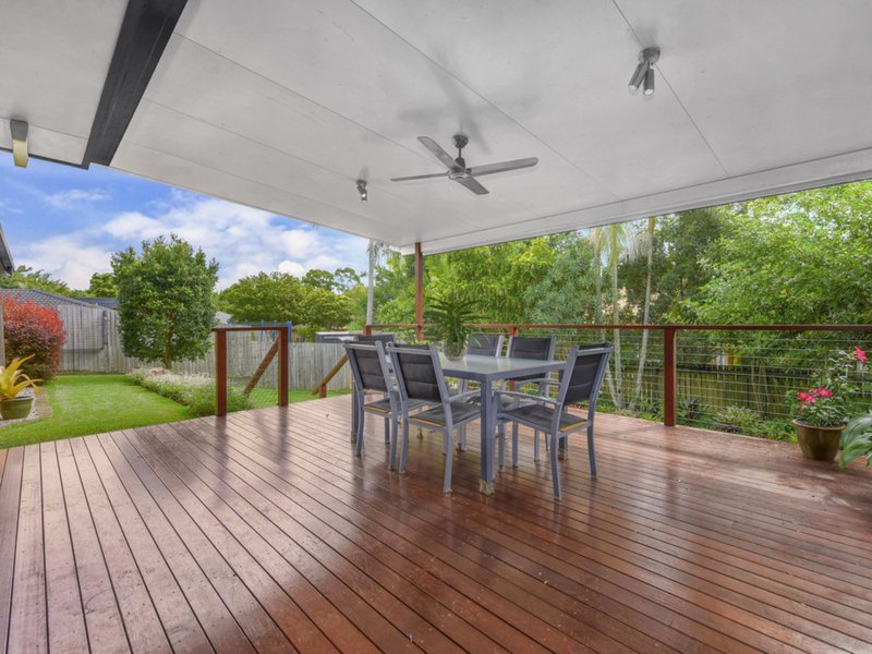 Photo - 43 Wendon Way, Bridgeman Downs QLD 4035 - Image 13