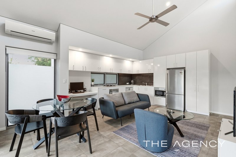 Photo - 4/3 West Parade, Perth WA 6000 - Image 3