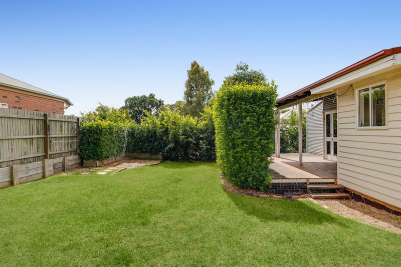 Photo - 43 West Street, Newtown QLD 4350 - Image 9