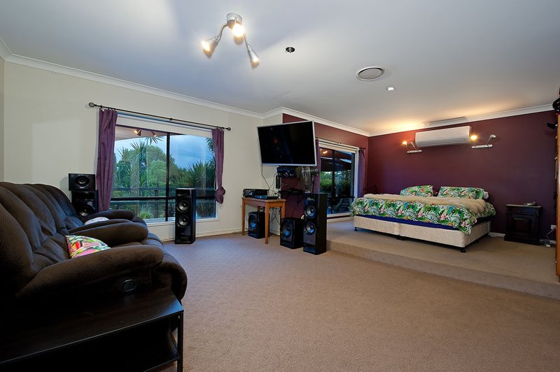 Photo - 43 Whittome Esplanade, Murrumba Downs QLD 4503 - Image 7