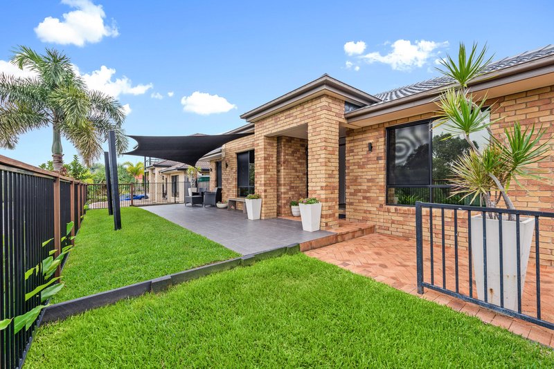 Photo - 43 Whittome Esplanade, Murrumba Downs QLD 4503 - Image 2