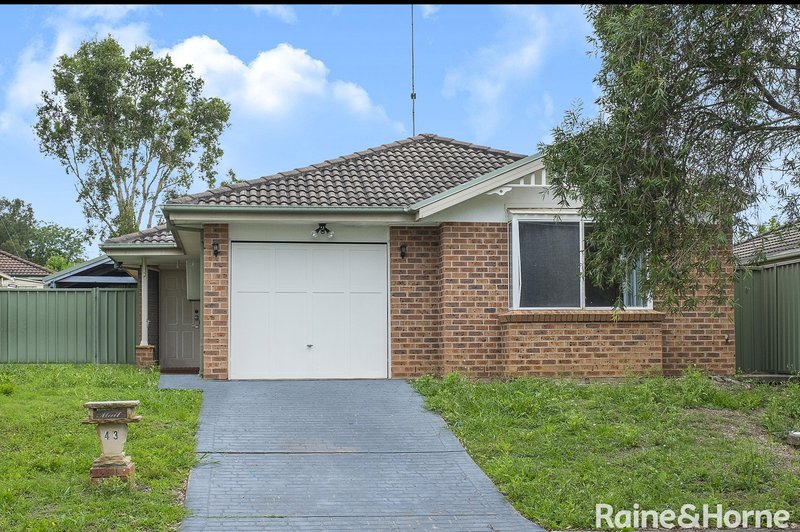 Photo - 43 Woldhuis Street, Quakers Hill NSW 2763 - Image 1