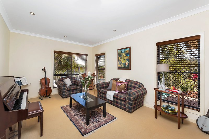 Photo - 43 Woorama Road, The Gap QLD 4061 - Image 7