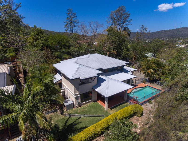 Photo - 43 Woorama Road, The Gap QLD 4061 - Image 19