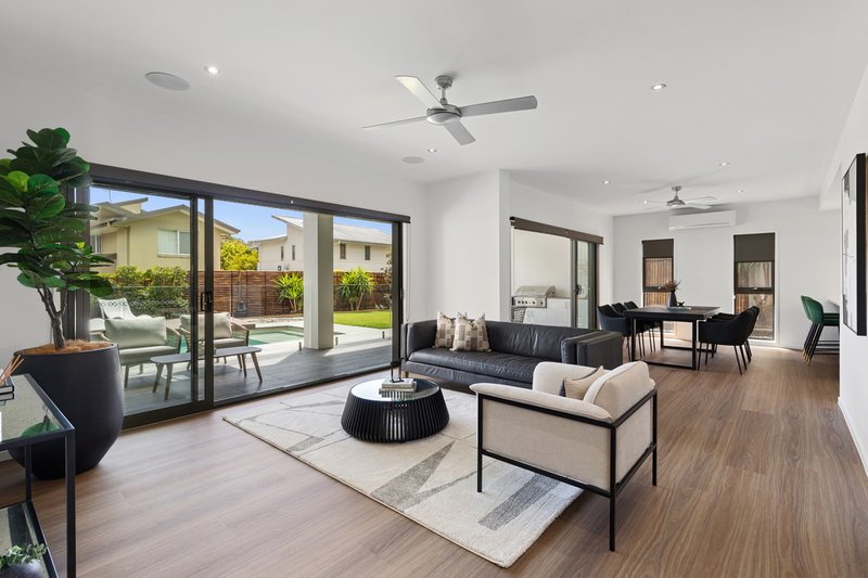 Photo - 43 Worchester Terrace, Reedy Creek QLD 4227 - Image 1